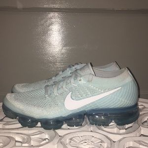 nike vapormax flyknit glacier blue